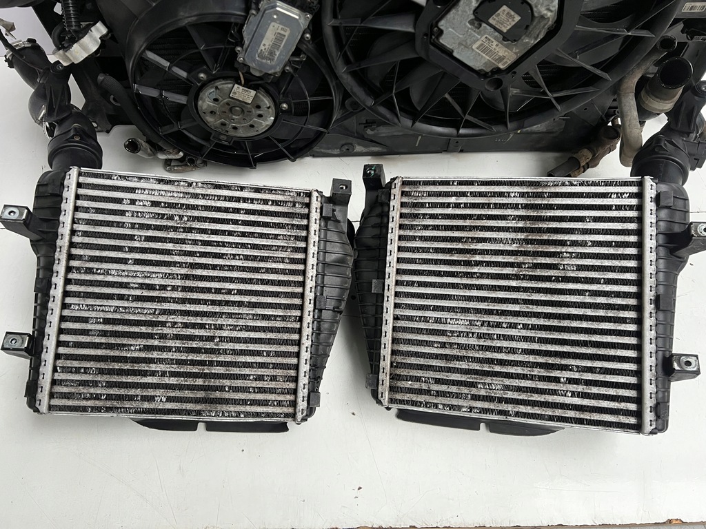 фото №14, Pas передний усилитель радиатор балка audi q7 4l 4.2 tdi автоматическая коробка передач