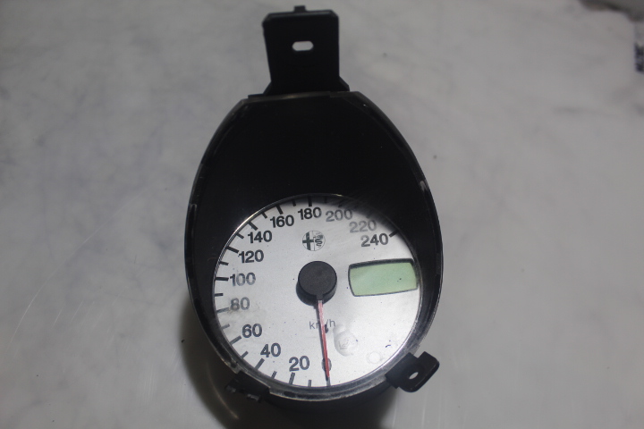 фото №1, Приборы счетчик alfa romeo 156 i