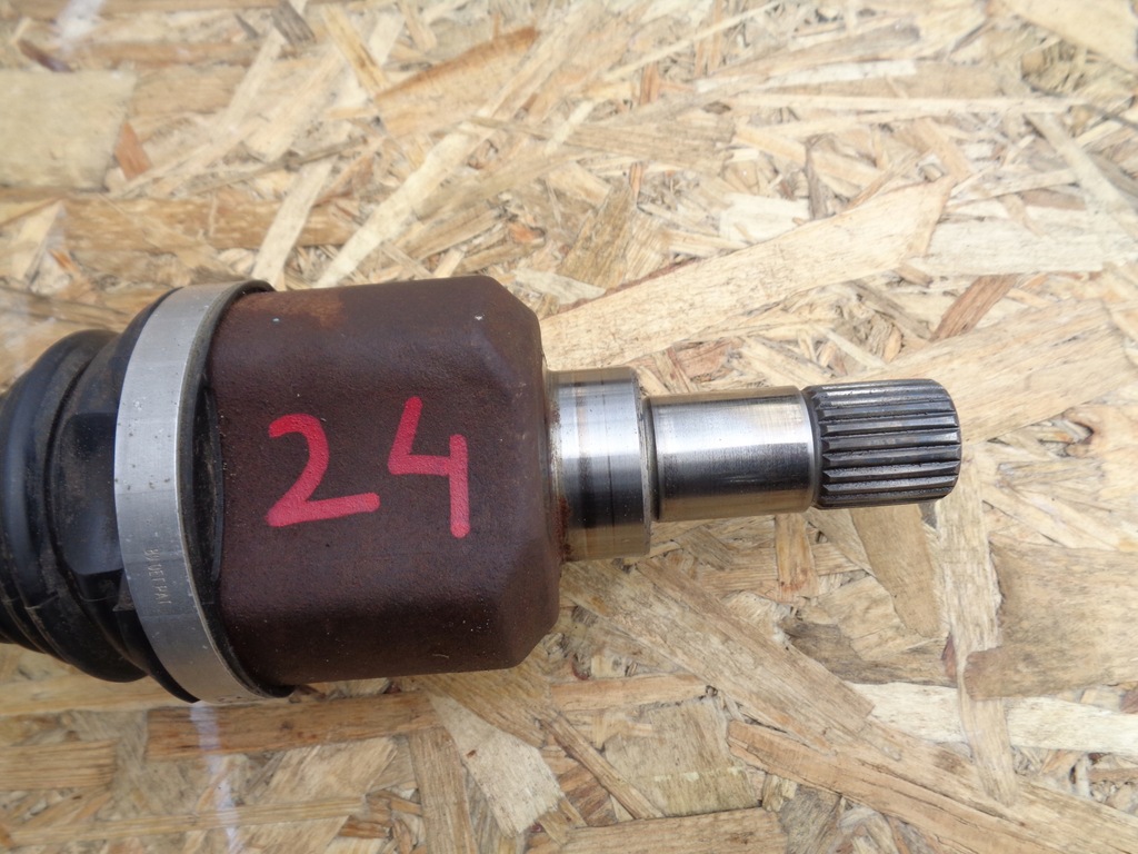 фото №3, Citroen c4 cactus 1.2 thp привідний вал ліва półośka