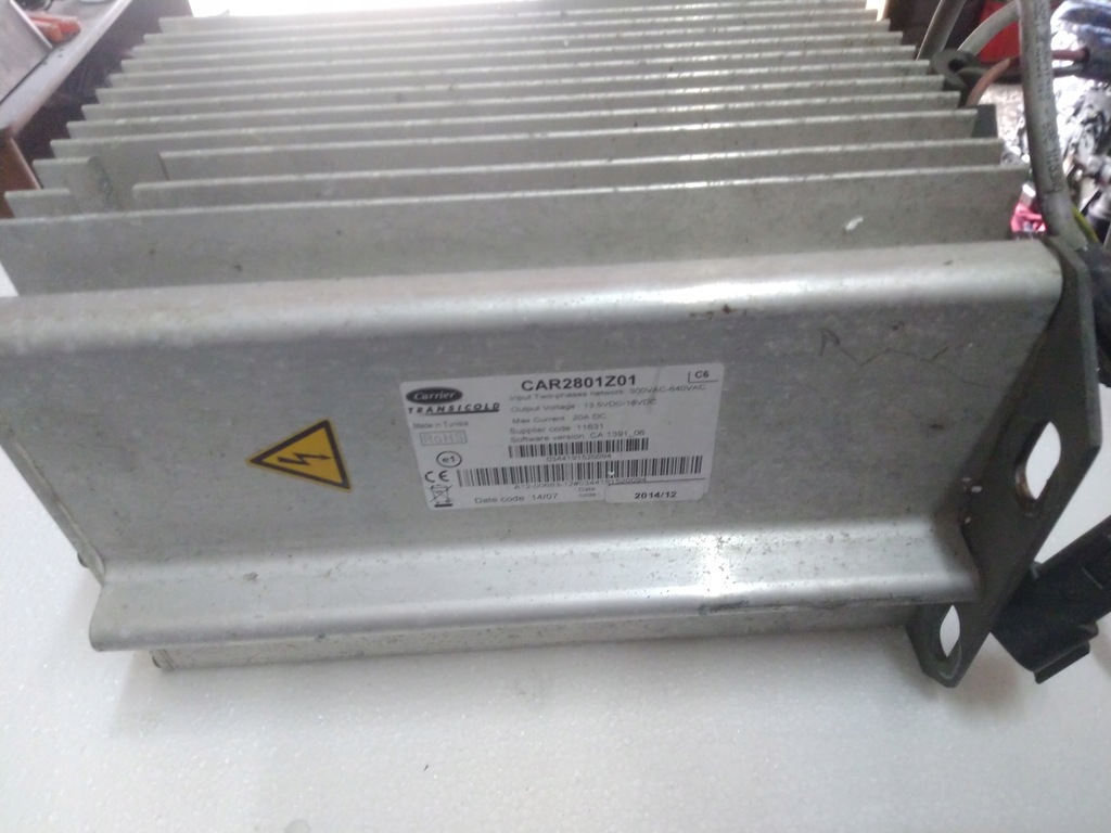 фото №1, Випрямляч перетворювач зарядний пристрій генератор carrier vector 1550/1850/1950