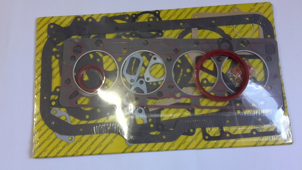 фото №1, Avia 60 75 80 комплект прокладка двигуна lublin