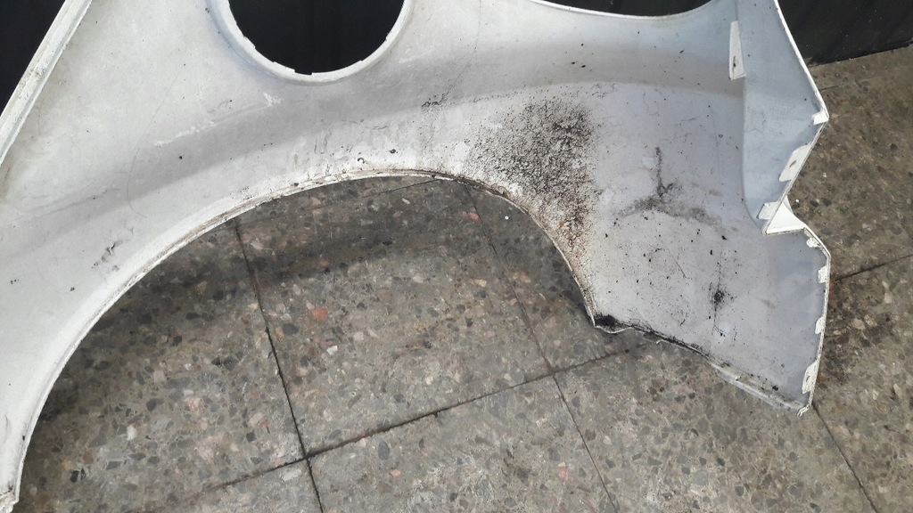 фото №11, A4518820201 крыло правый задняя smart fortwo белый