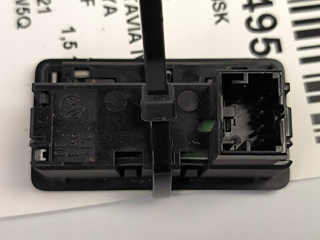 фото №3, Кнопка 3c0959831a skoda octavia iv