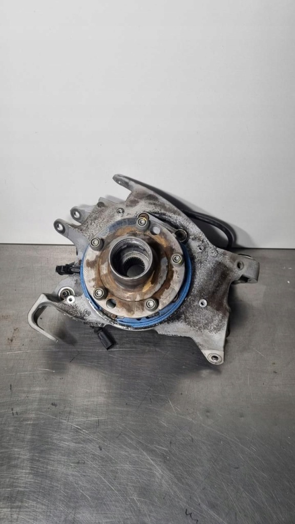 Корпус підшипник колеса porsche 911 2018 з задній з лівий 99133161104 Оригінал