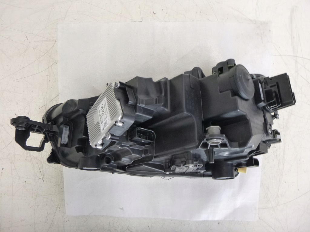 фото №14, Skoda scala лампа перед правая full led europa