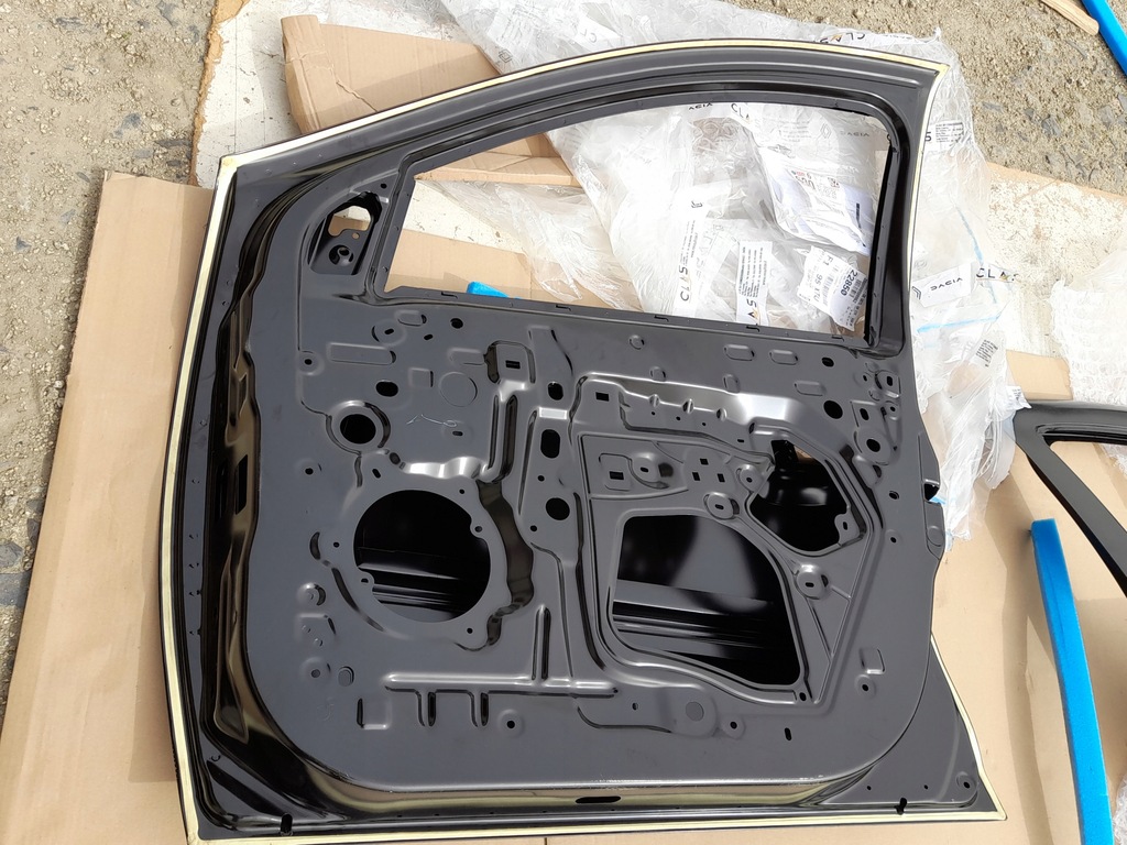 фото №8, Дверь правое передние перед dacia duster ii 2 org nowe