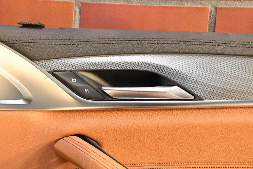 Купить Обивка дверь правый  перед передняя обшивка дверь bmw 5 g30 g31 1603km