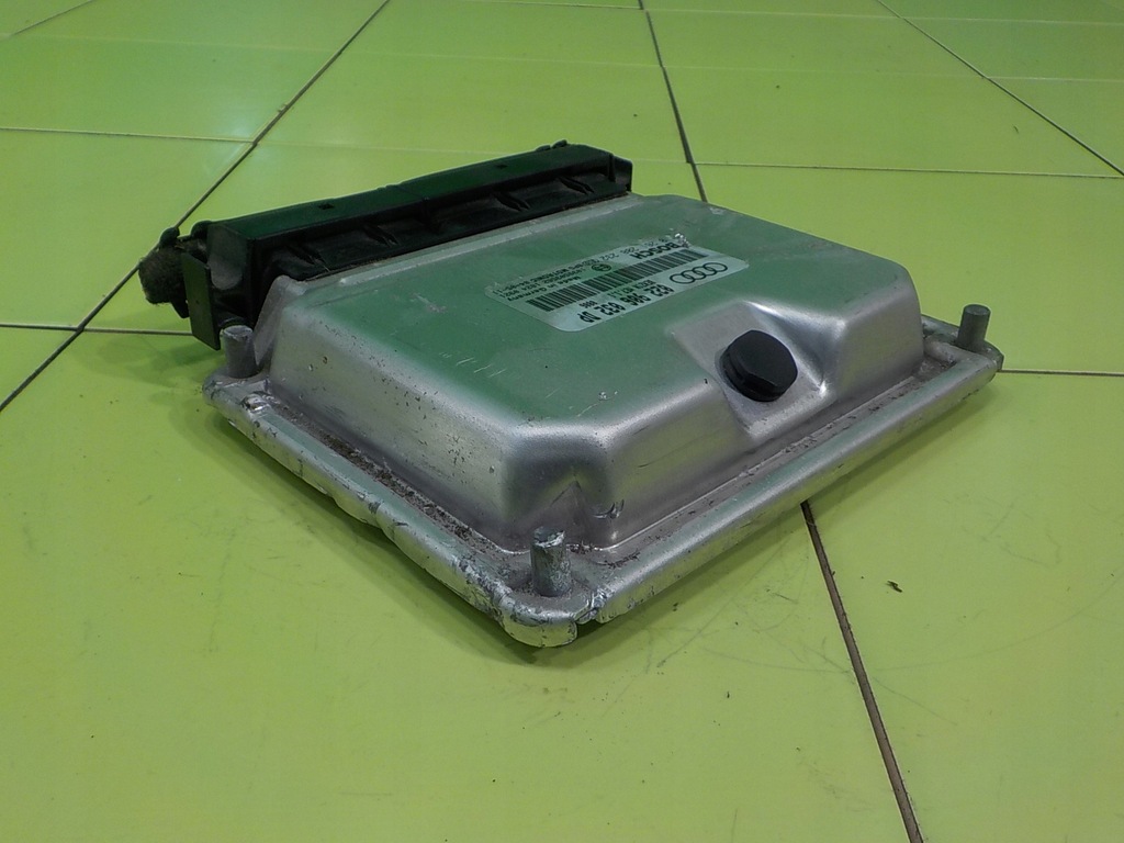 фото №5, Audi tt 8n lift 3.2 v6 05r 2d блок управления бортовой компьютер двигателя 022906032dp