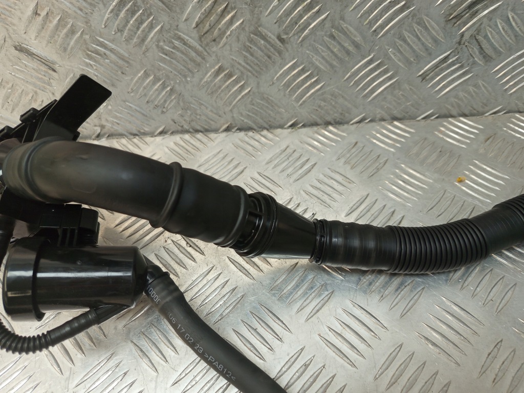 фото №13, Mercedes w247 h247 труба wąż заливна горловина заливної рідина adblue a2474700400