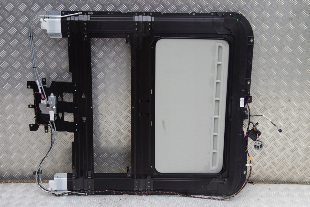 фото №5, Люк audi a8 d4 lift 4h0877041d