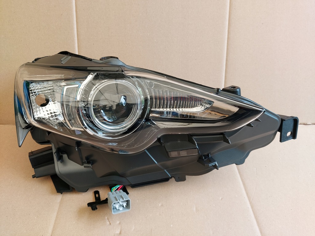 фото №1, Lexus is iii xe30 лампа перед правая