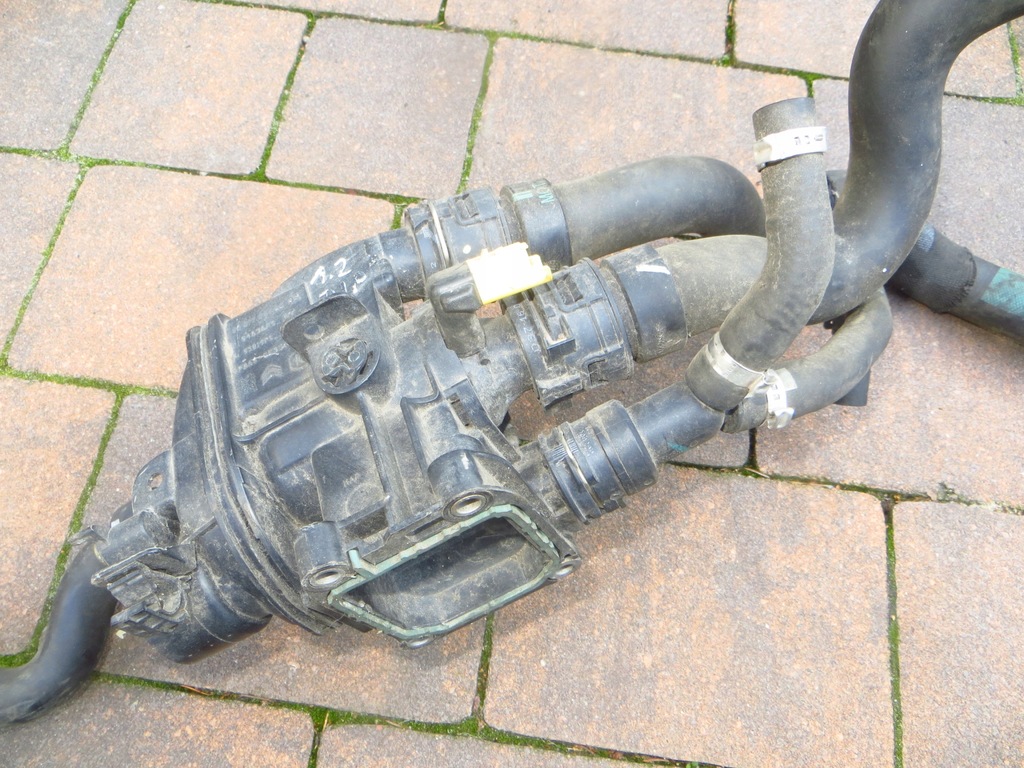 фото №6, Peugeot 2008 i термостат корпус трубы wody провода 9807198480