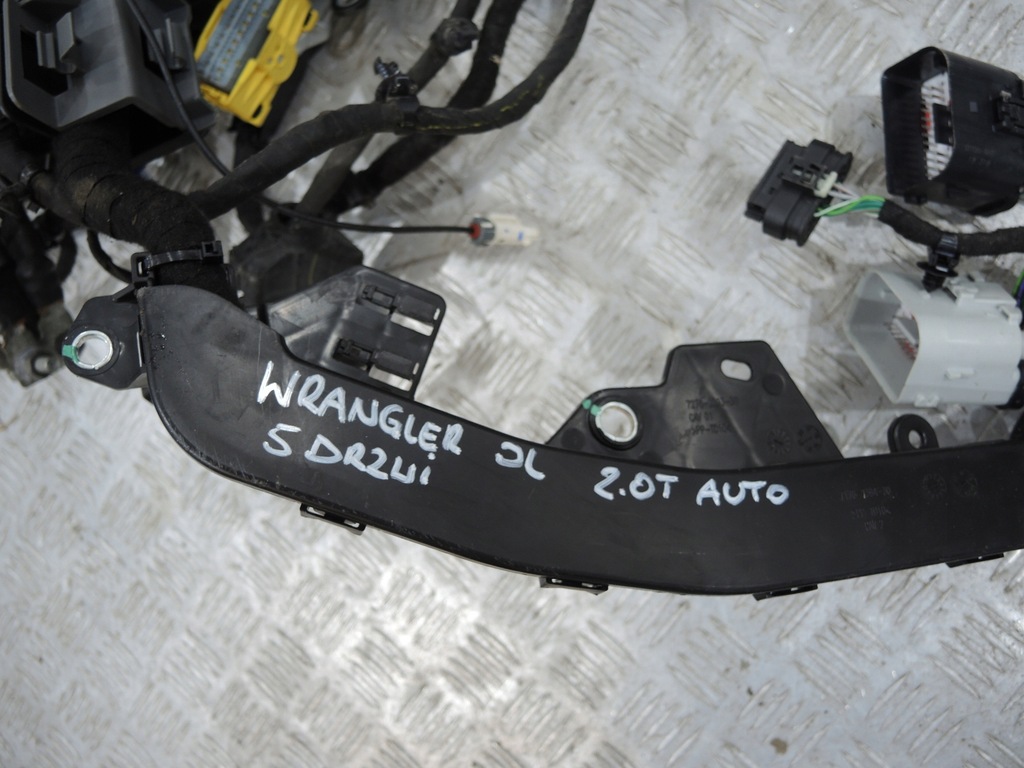 фото №5, Jeep wrangler jl 2.0tb электропроводка салона автоматическая коробка передач