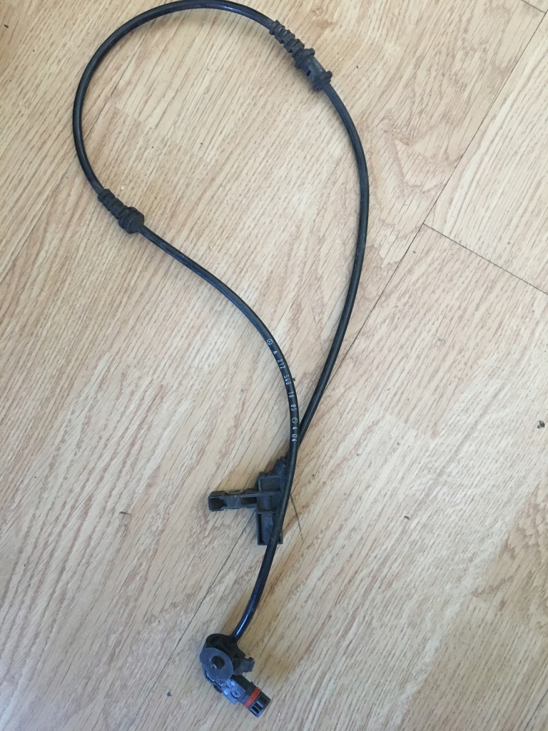 Купить Датчик тормозных колодок правый перед mercedes w212 cls a2125401605