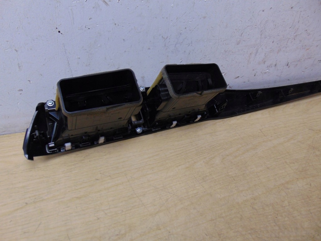 фото №12, Решётка обдув консоли средняя mazda 6 gj 2012-