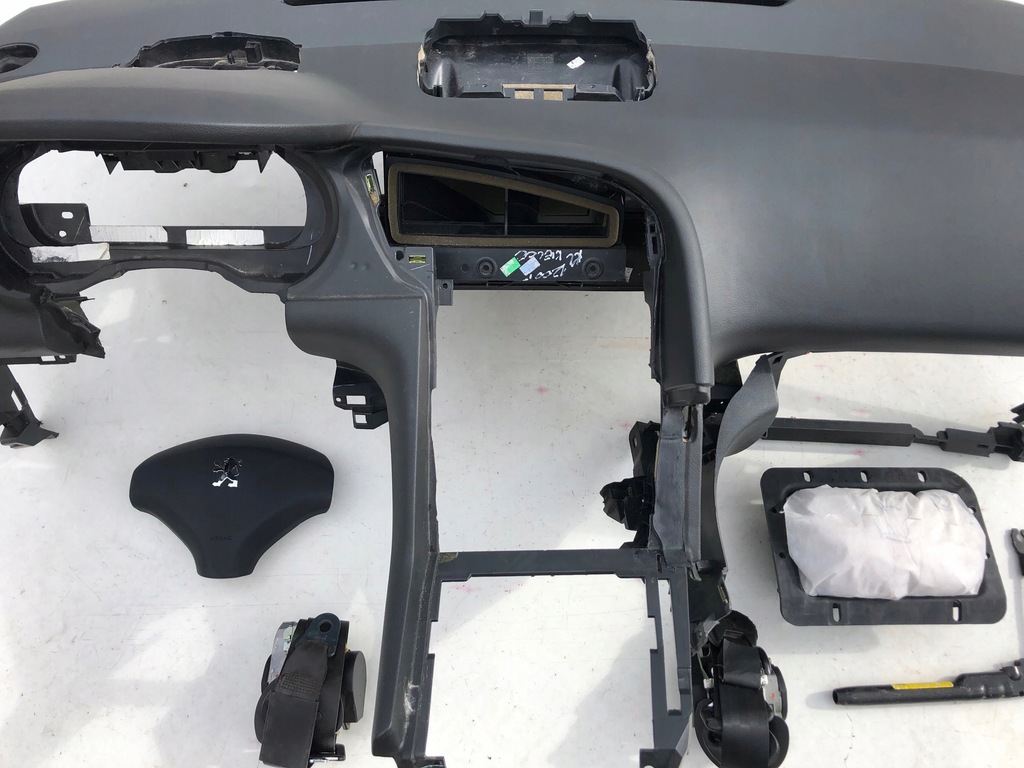 фото №5, Peugeot 3008 hud приборная панель приборная панель консоль подушки безопасности pas