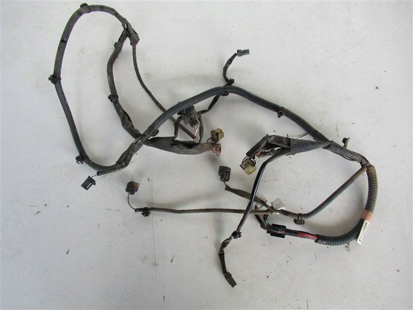 Электропроводка передняя toyota yaris 2 2006-2011 год Цена