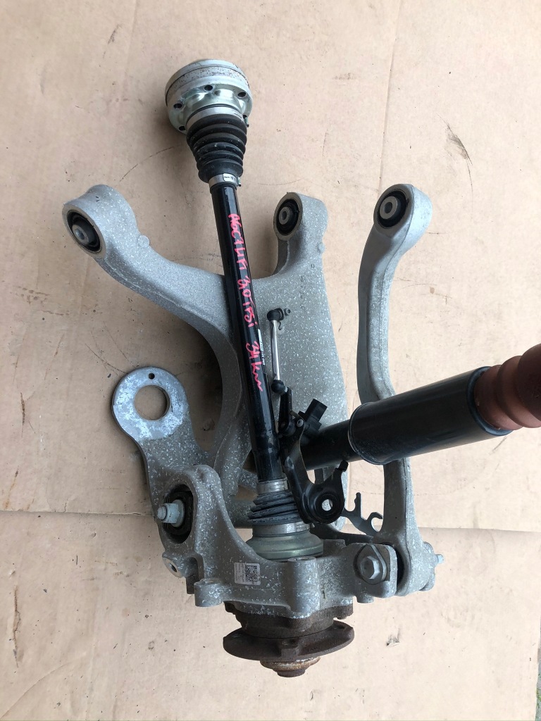 Купить Audi a6 a7 c7 рестайлинг  поворотный кулак правая задняя приводной вал 34km