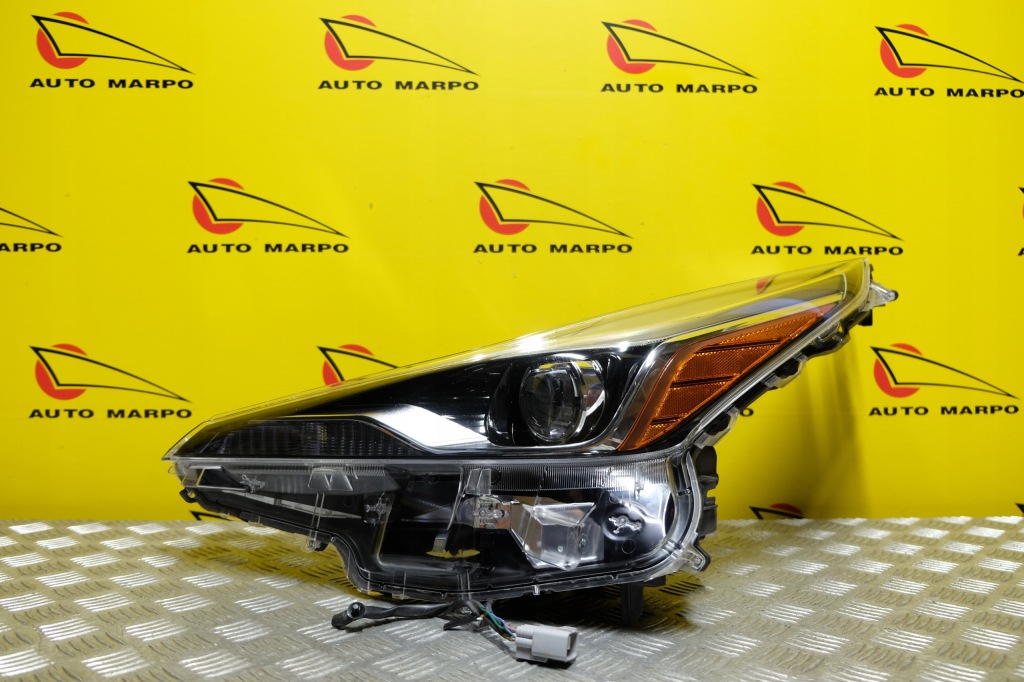 фото №2, Toyota prius 2019- фара лампа перед full led l usa