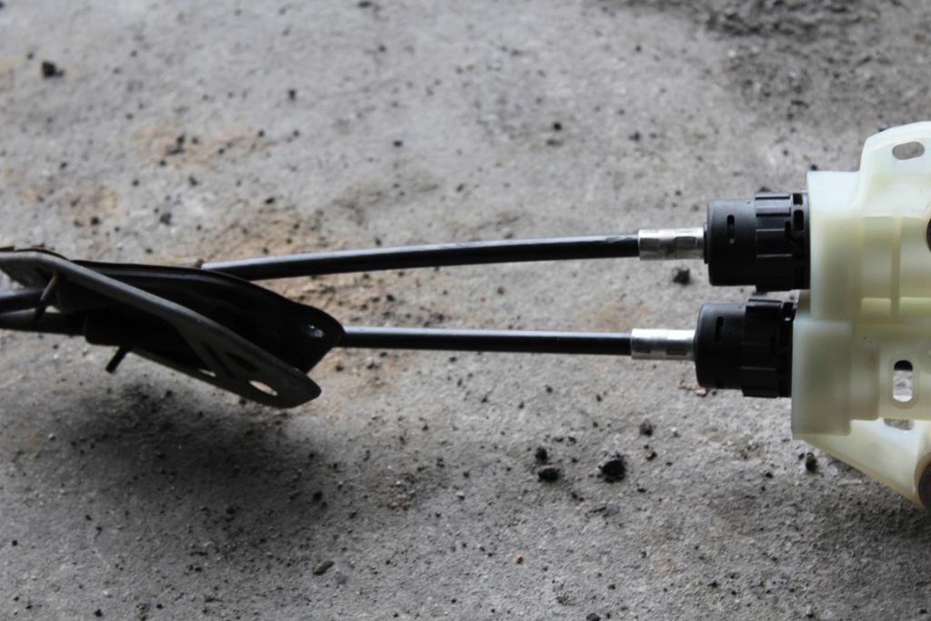 фото №13, Троси перемикання передач 6 передач rav 4 iii 2.2 d4d 06-12r