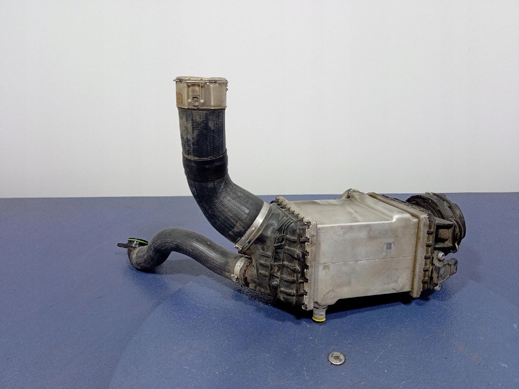 фото №5, Bmw x6 g06 g07 g05 интеркулер радиатор воздуха левая 8660689