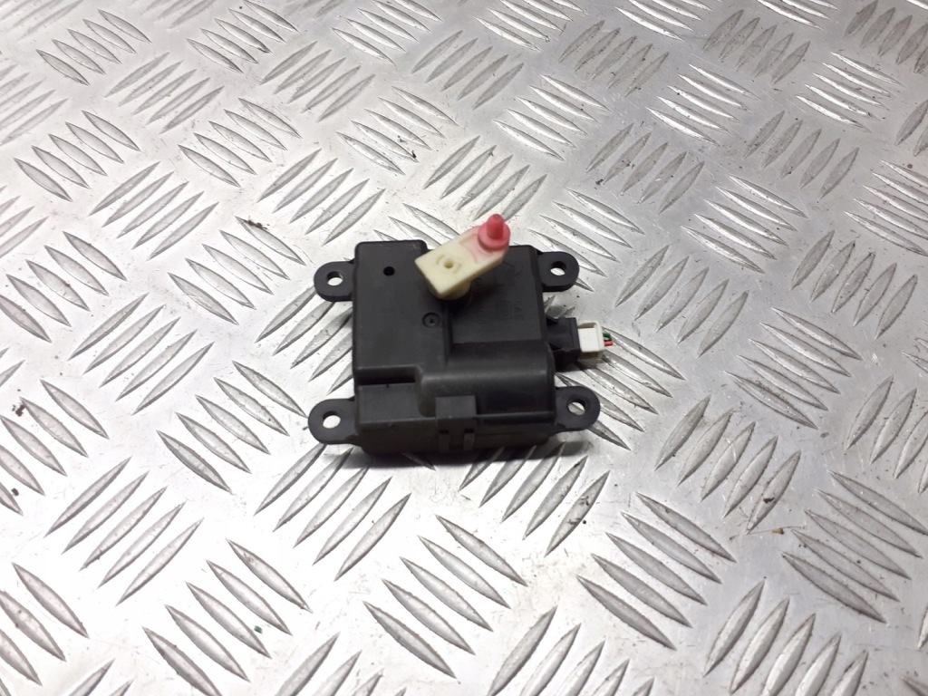 фото №1, Моторчик отопителя primera p12 3c270-30850