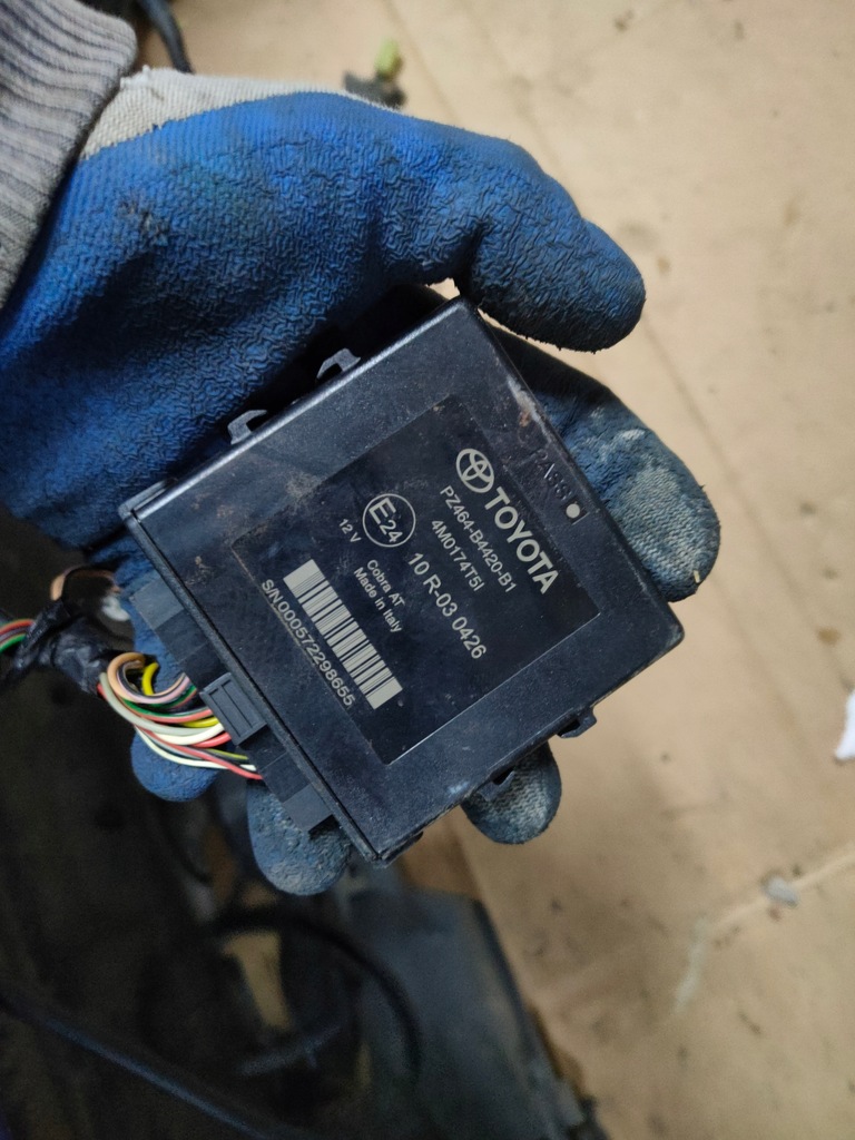 фото №7, Toyota gt86 бампер задний задняя kompletny e8h датчики парковки оригинальные