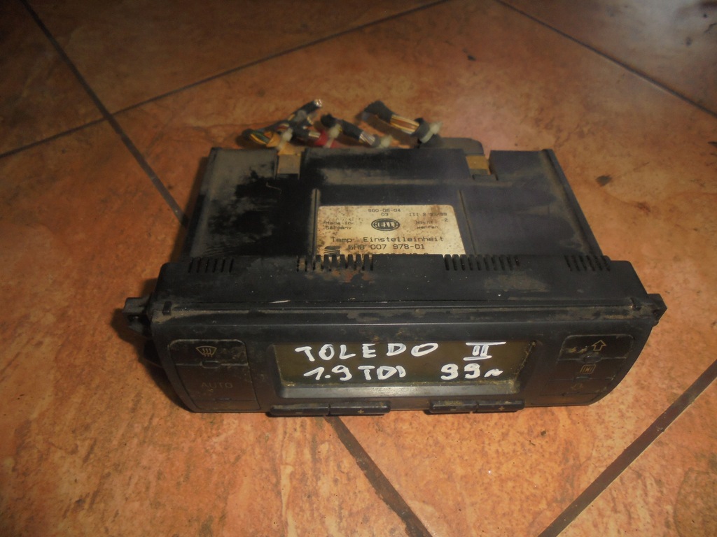 фото №1, Панель обдув кондиционер toledo ii 1.9tdi 99' sedan