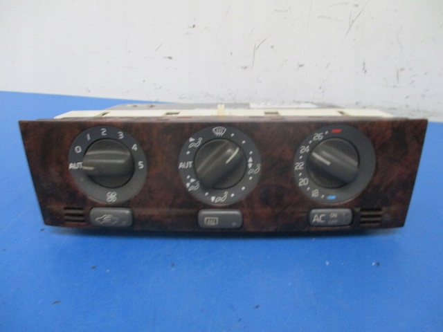 фото №1, Volvo v40 s40 перемикачі панель обдув кондиціонер