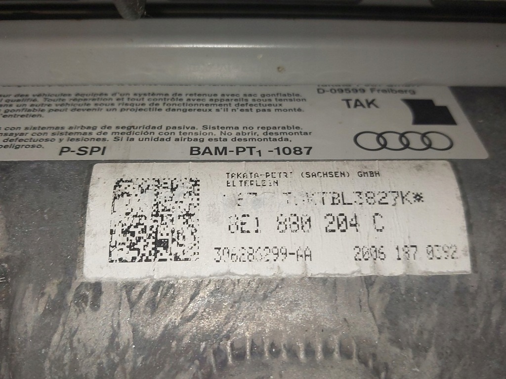 фото №10, Приборная панель приборная приборная панель audi a4 b6 8e1857067a