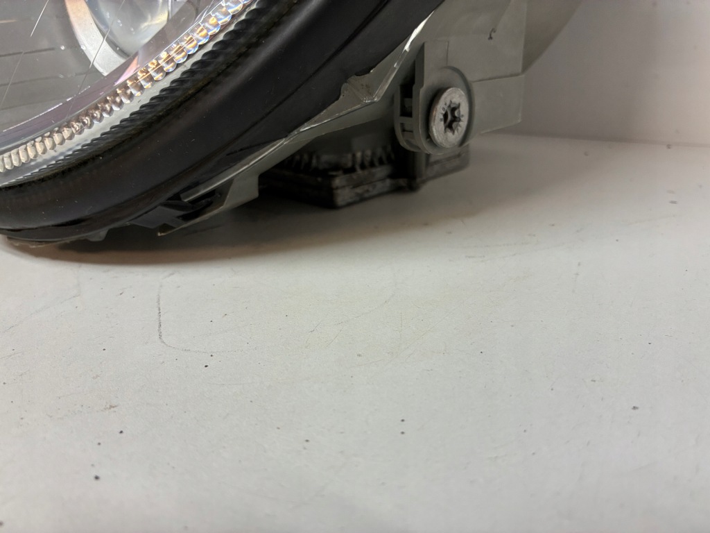 Mercedes w203 рестайлинг  ксенон лампа перед передняя левая европа 130732907202 Киев