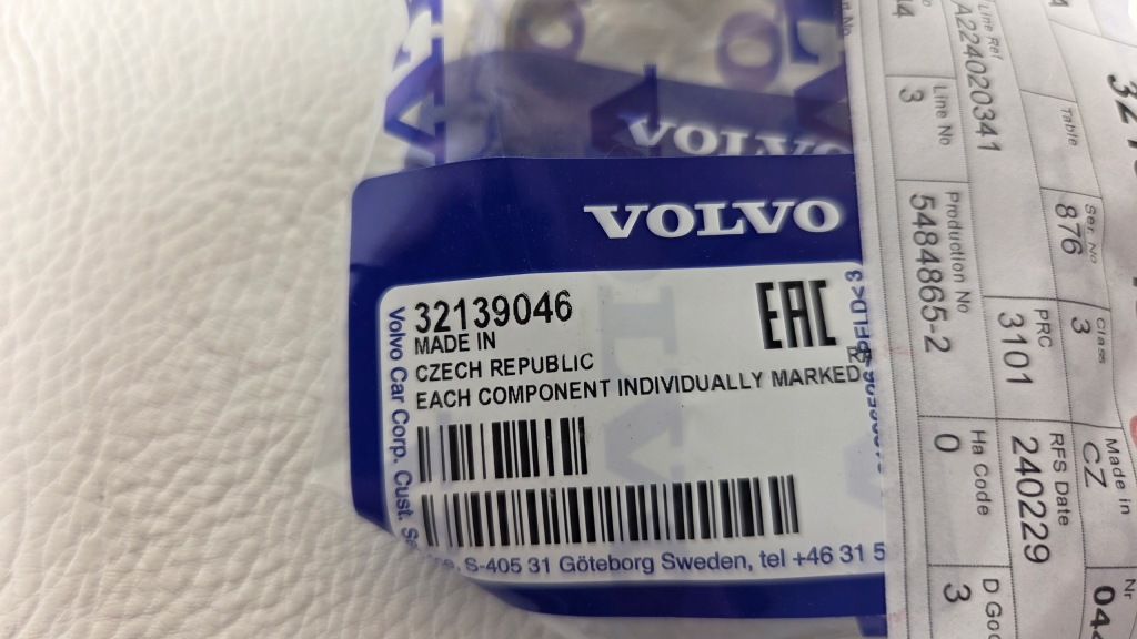 Volvo s90 v90 xc90 xc60 v60 форсунка adblue 31452332 Недорого