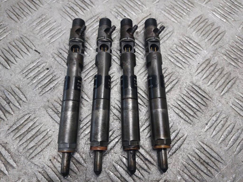 фото №1, Інжектор форсунка комплект renault scenic ii 1.5 dci 8200365186