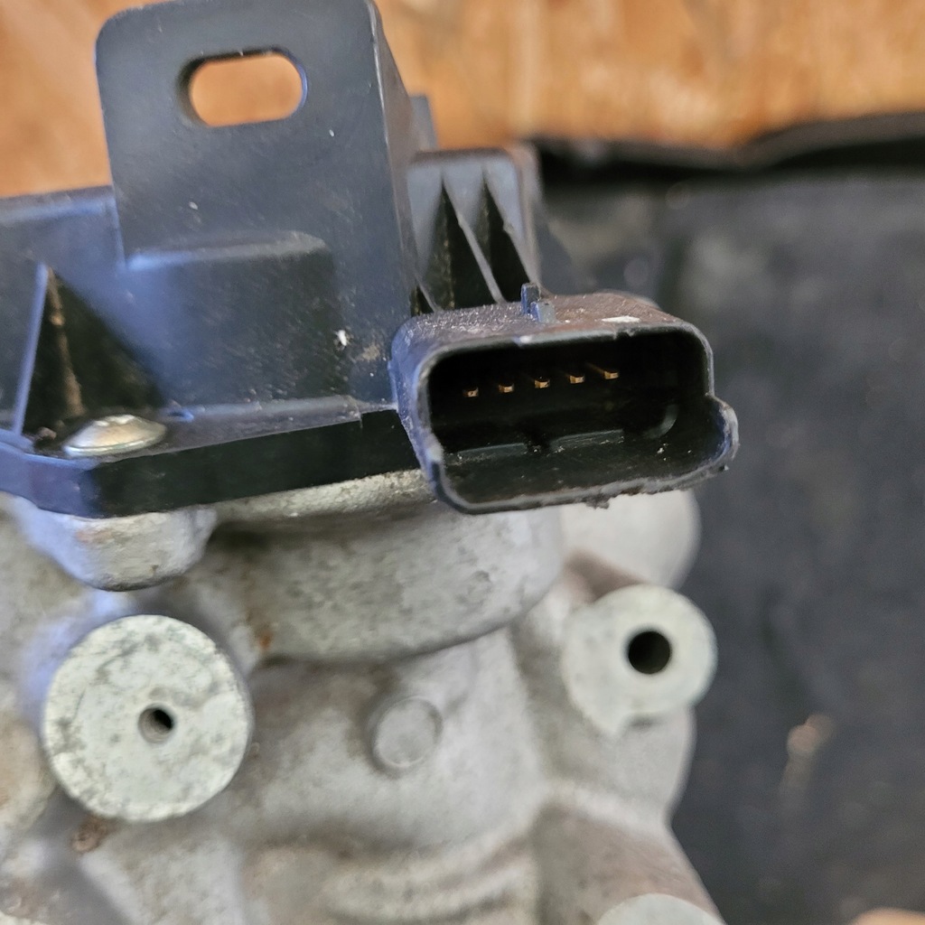 фото №6, Радиатор выхлопных газов citroen ds4 9671398180