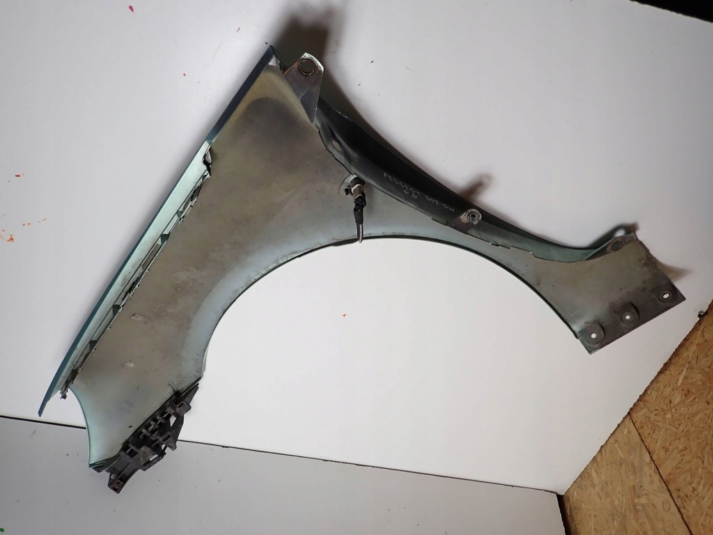 фото №6, Крила передній перед правий peugeot 307 sw