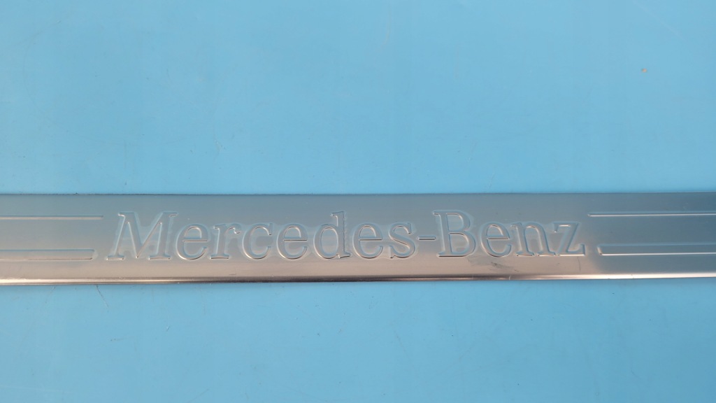 Mercedes eqe w295 350+ 23r молдинг накладка поріг a2976801400 в Україні