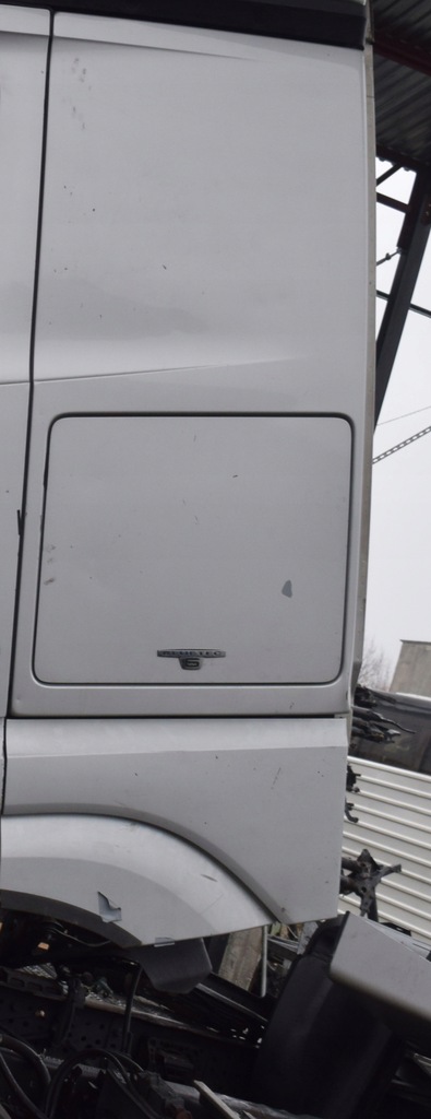 фото №1, Четверть кабины mercedes actros mp4 2015