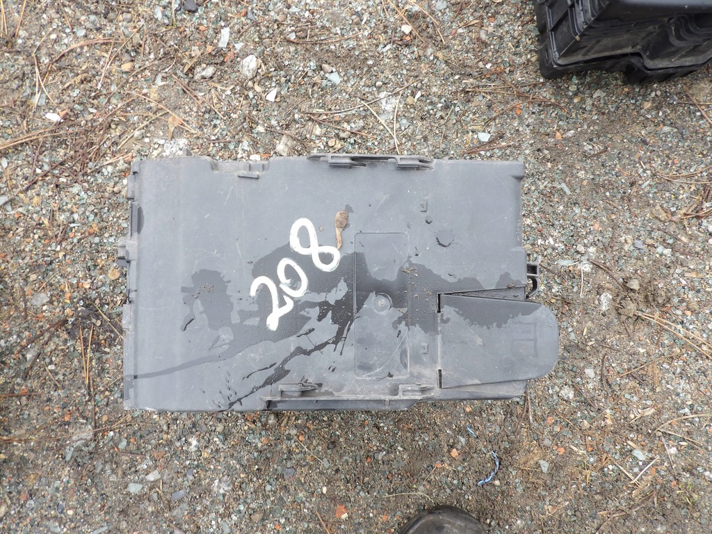 фото №1, Корпус акумулятор peugeot 208 i