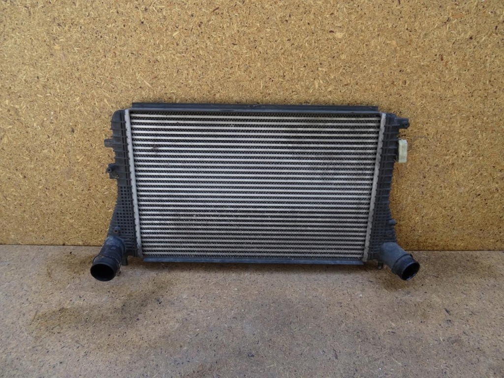 A3 8p golf vi leon 2 1.6 tdi радіатор повітря інтеркулер 1k0145803bm Оригінал