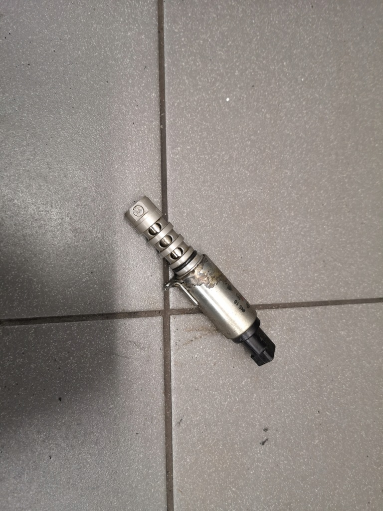 фото №1, Клапан faz распределительного вала audi a8 d3 4.2 fsi 06e109257p