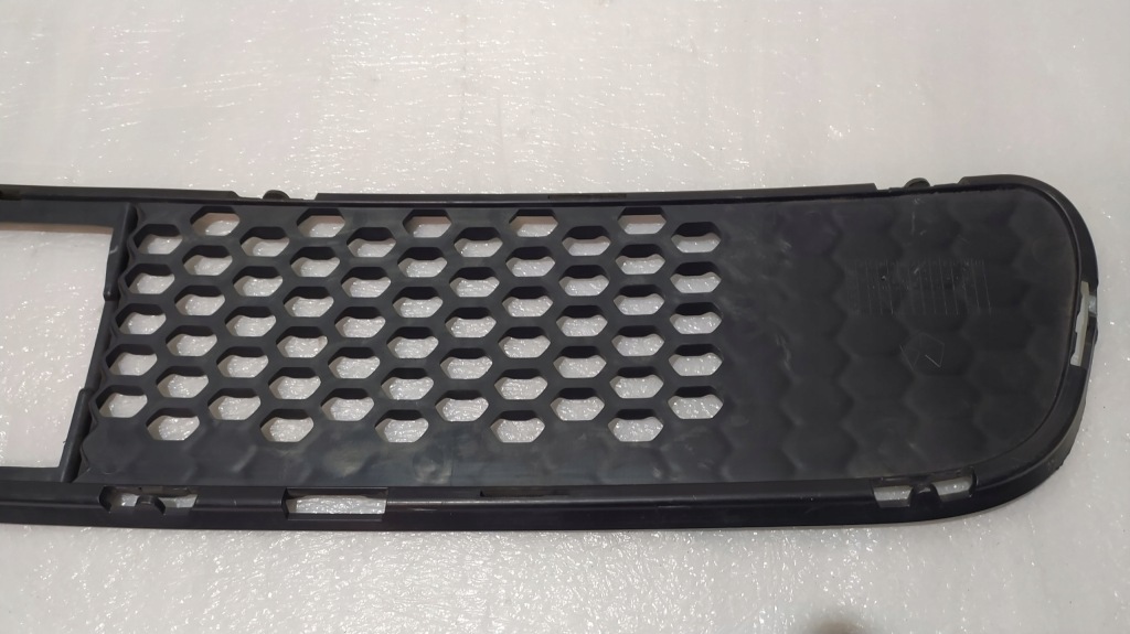 Решётка бампера jeep grand cherokee wk2 srt8 srt с Разборки
