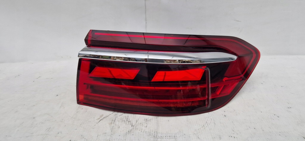 фото №1, Audi a8 d5 4n oled matrix лампа задняя задняя правая