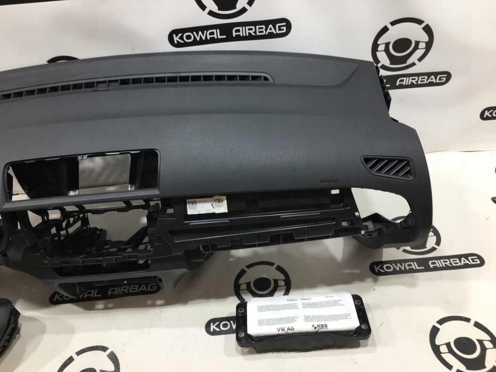 фото №5, Skoda fabia 3 iii 18-20 приборная панель панель  подушка безопасности подушки безопасности ремни oryg демонтаж