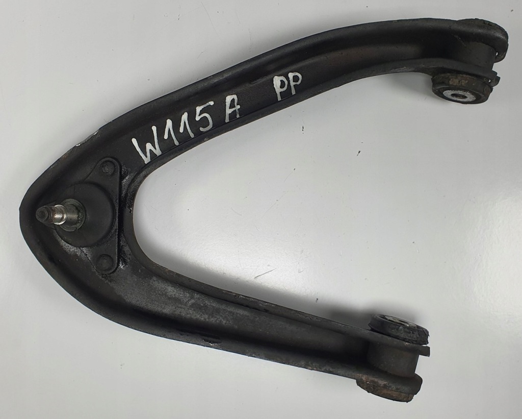 Купить Рычаг правый  перед передний верхний mercedes w115