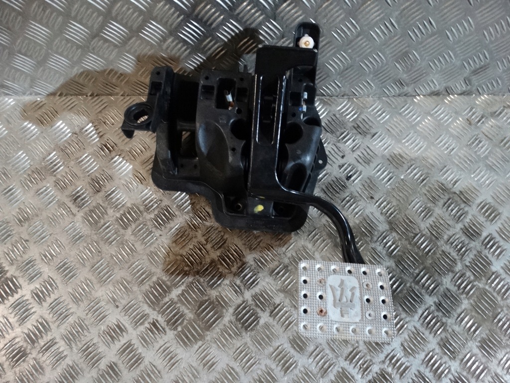 фото №1, Педаль газа тормоза maserati granturismo m145 1