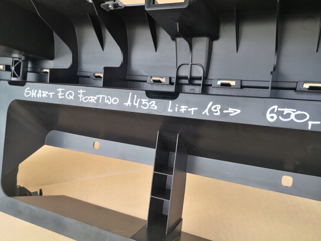 фото №10, Smart eq fortwo a453 lift 19- pas передний впуск