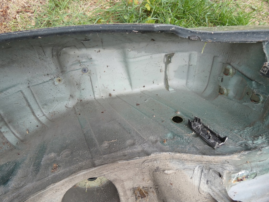 фото №8, Bmw e39 kombi четверть левый задняя крыло порог стекло zdrowy порог