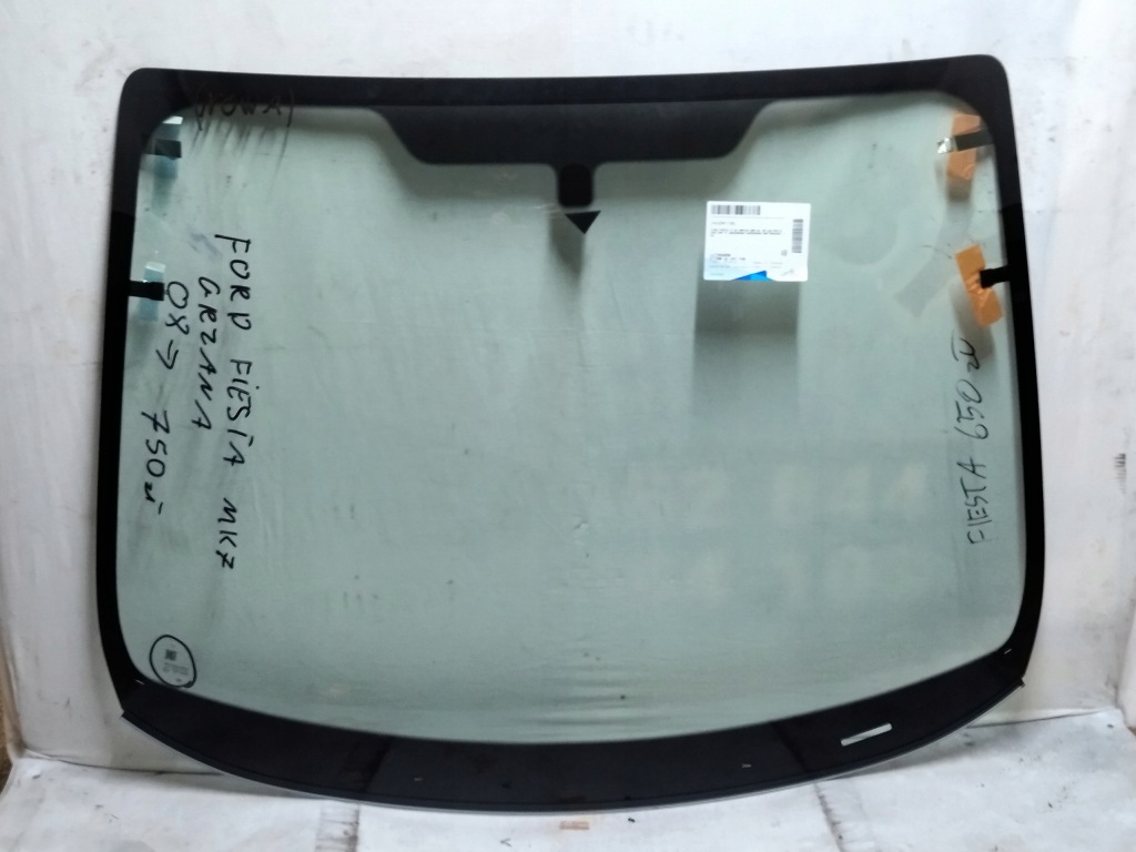 Купити Скло передня ford fiesta mk7 2008- підігрів