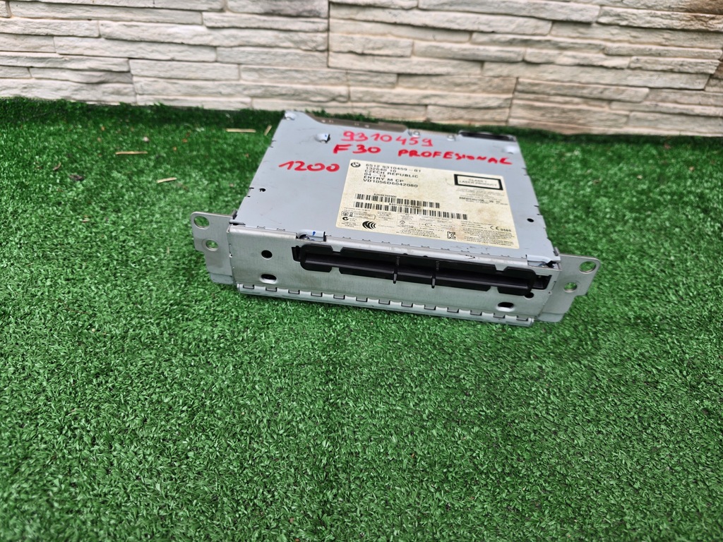 фото №1, Радио cd professional bmw 3 f30 f31 f34 9310459