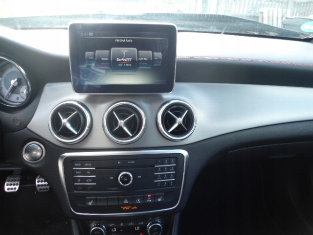 фото №1, Mercedes w117 w176 w246 радио дисплей lift kpl